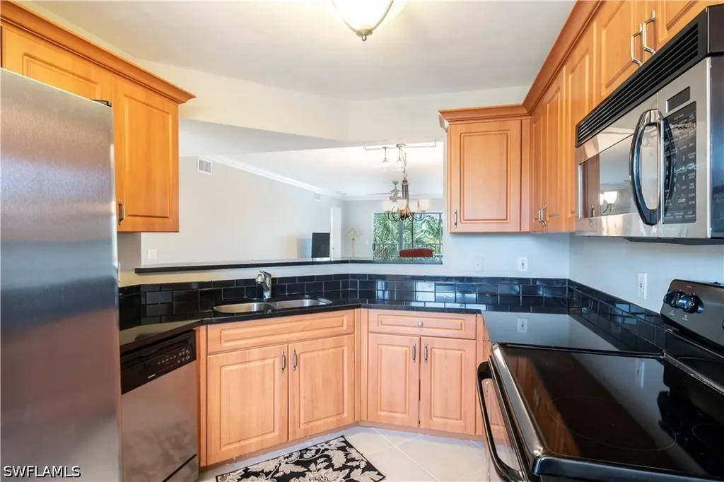360 Horse Creek Drive Naples FL 34110