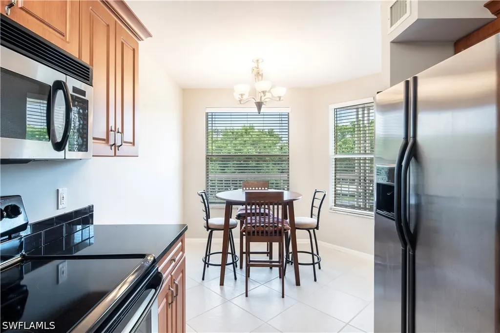 360 Horse Creek Drive Naples FL 34110