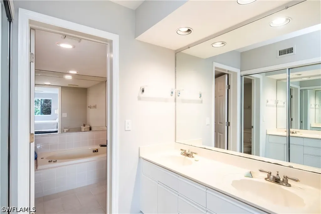 360 Horse Creek Drive Naples FL 34110