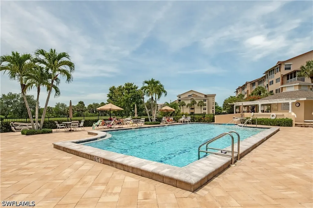 360 Horse Creek Drive Naples FL 34110