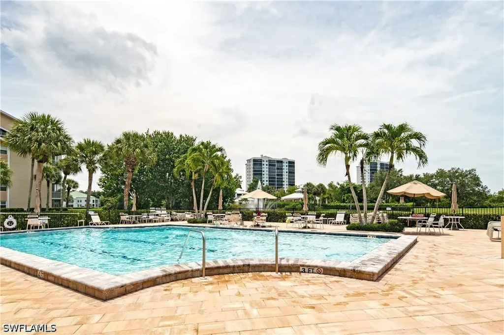360 Horse Creek Drive Naples FL 34110