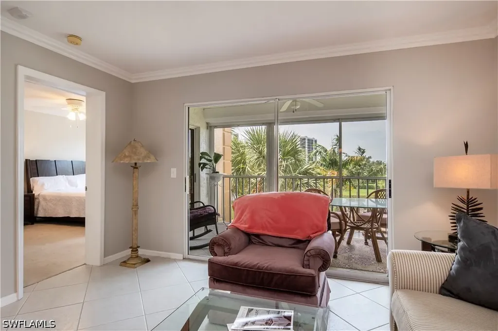 360 Horse Creek Drive Naples FL 34110