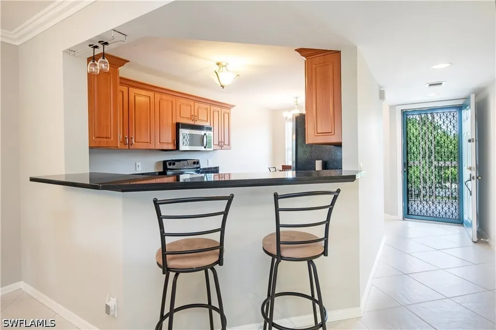 360 Horse Creek Drive Naples FL 34110