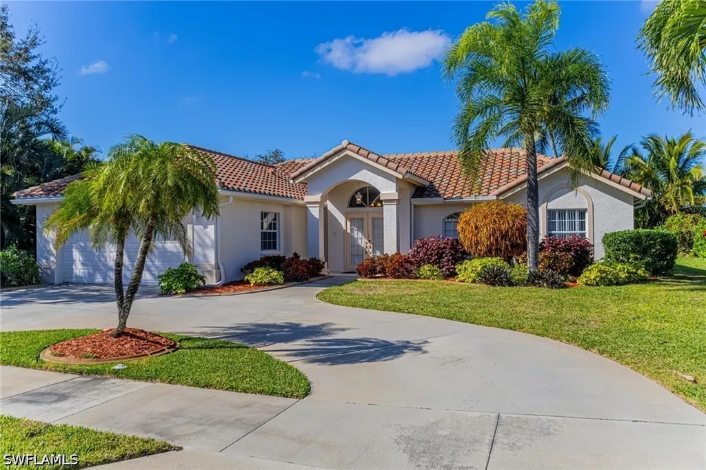 795 Briarwood Boulevard Naples FL 34104