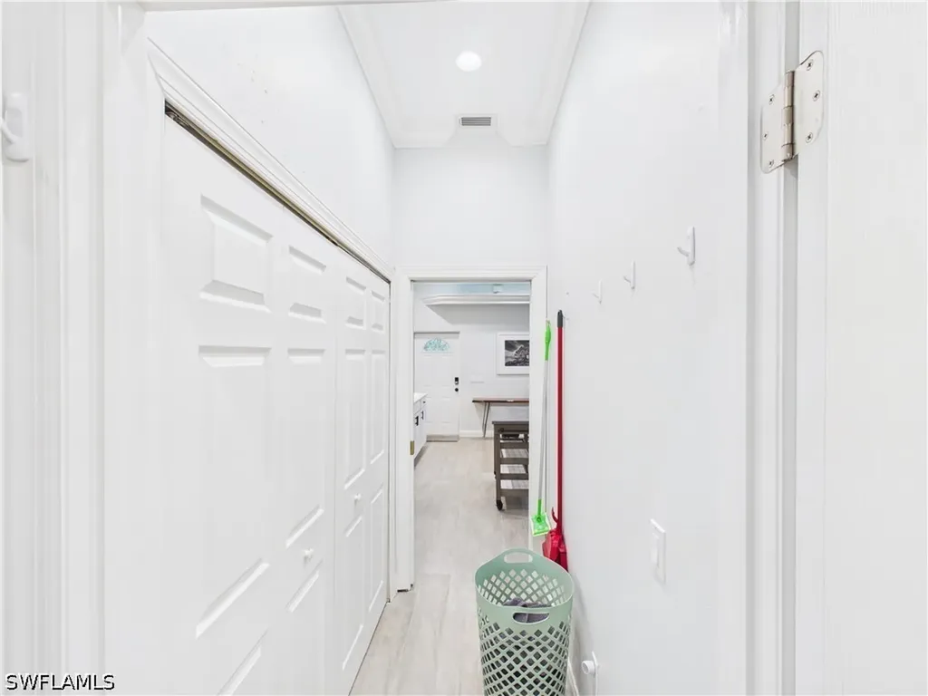 6072 Polly Avenue Naples FL 34112