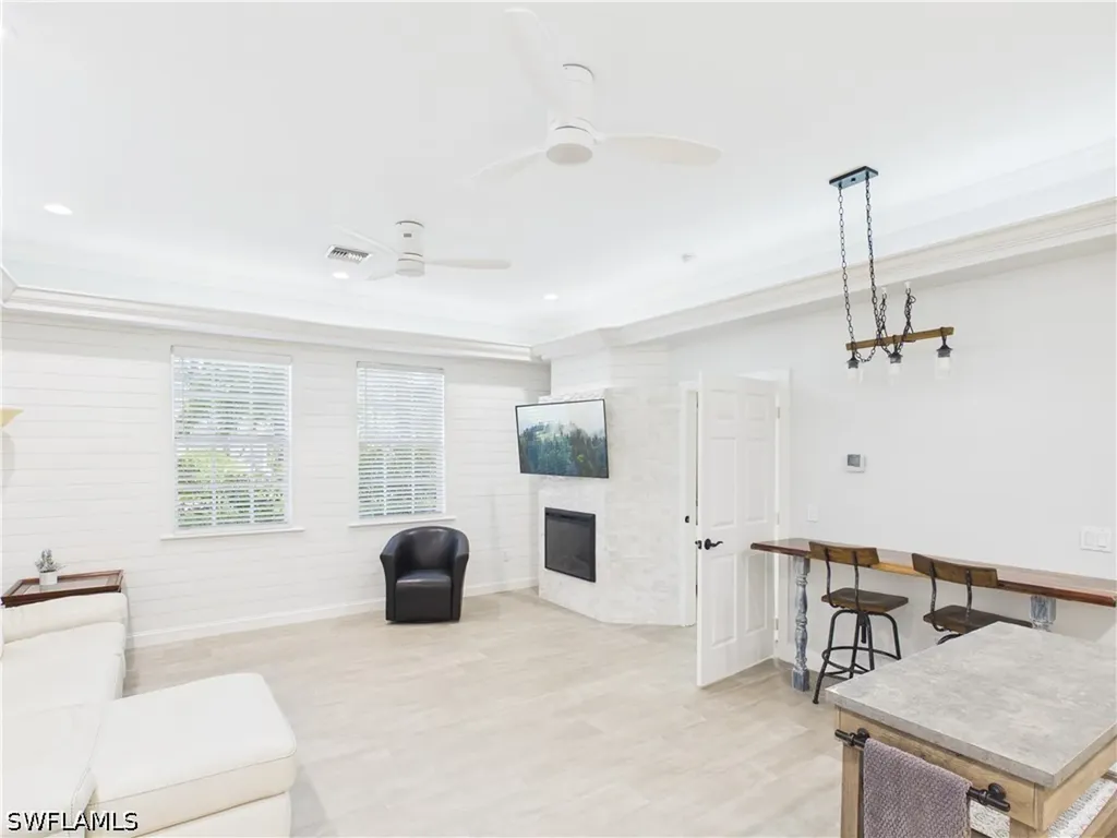 6072 Polly Avenue Naples FL 34112