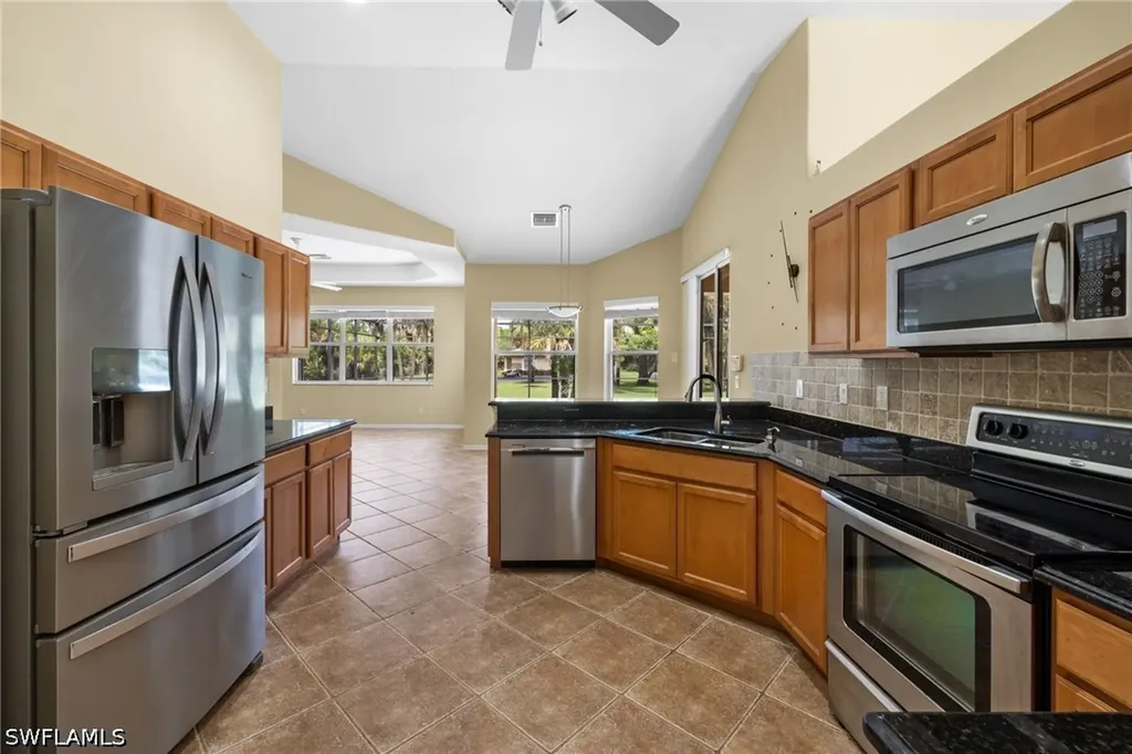 385 13th Street SW Naples FL 34117