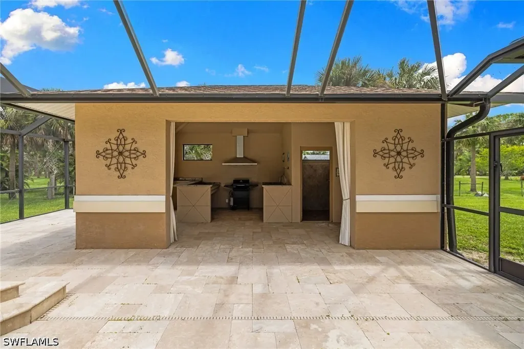 385 13th Street SW Naples FL 34117