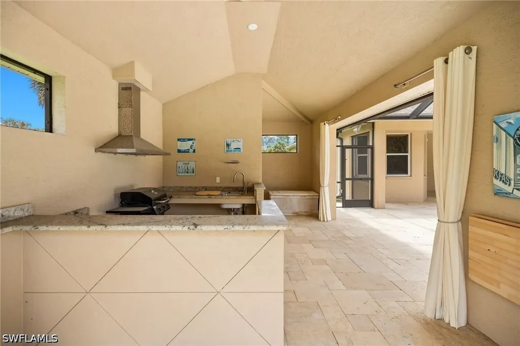 385 13th Street SW Naples FL 34117