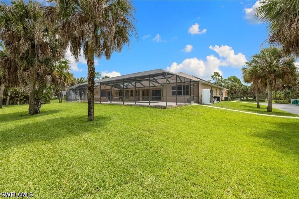 385 13th Street SW Naples FL 34117