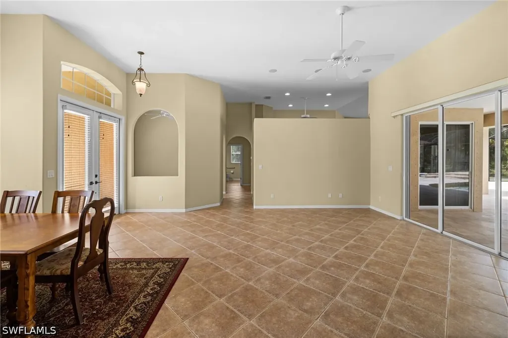 385 13th Street SW Naples FL 34117