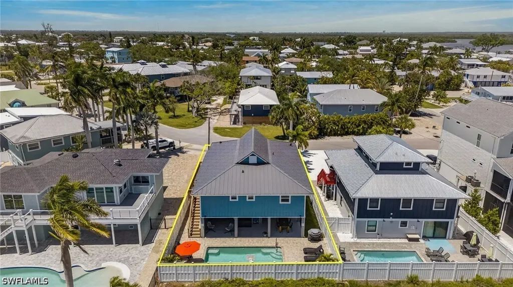 5612 Easy Street Fort Myers Beach FL 33931