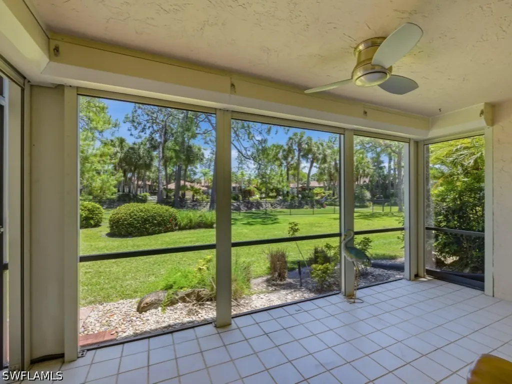 3207 Horse Carriage Way Naples FL 34105