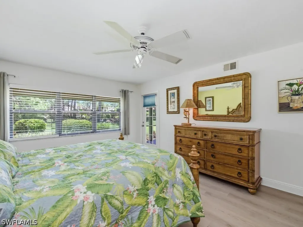 3207 Horse Carriage Way Naples FL 34105