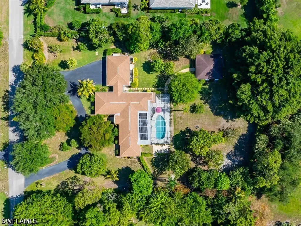 610 West Street Naples FL 34108