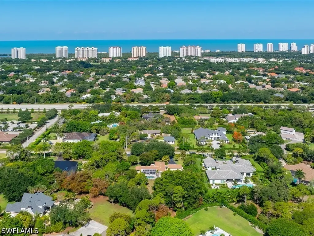 610 West Street Naples FL 34108