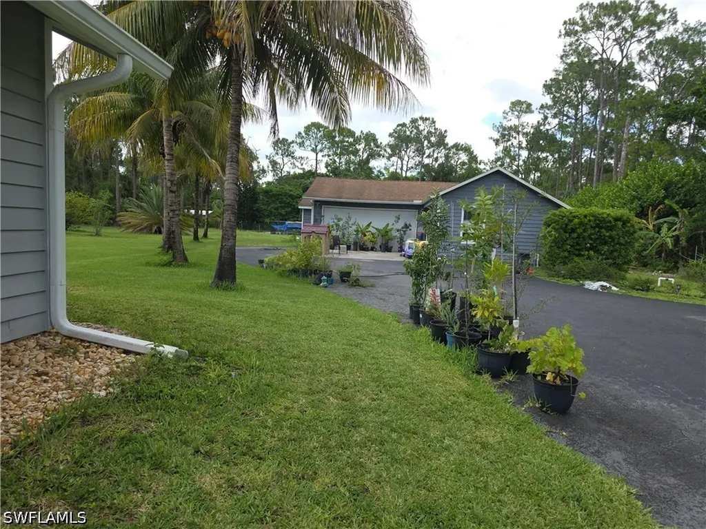 6011 Sea Grass Lane Naples FL 34116