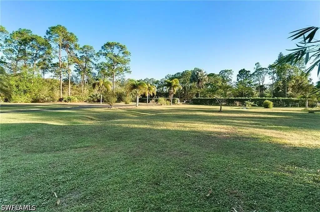 6011 Sea Grass Lane Naples FL 34116