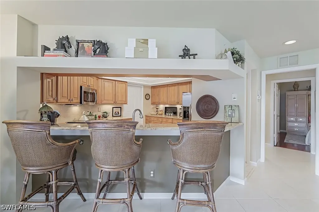 8471 Abbington Circle Naples FL 34108