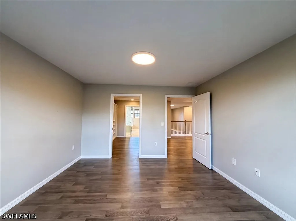 1588 Vizcaya Lane Naples FL 34113