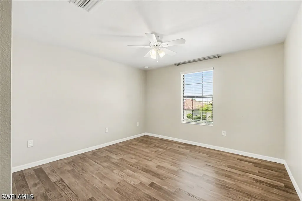 1588 Vizcaya Lane Naples FL 34113