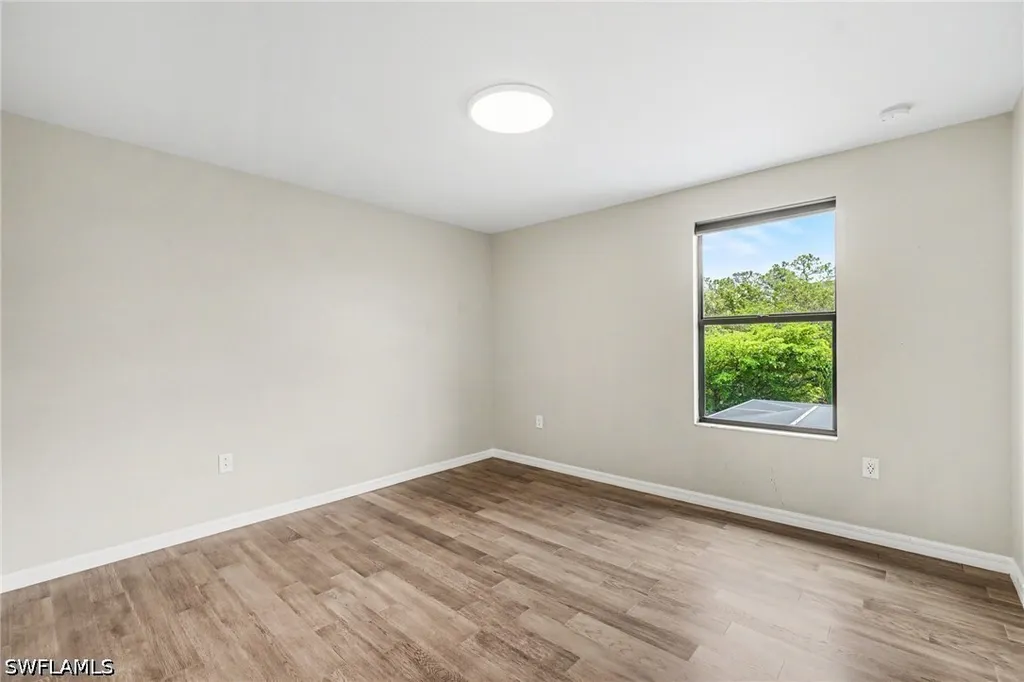 1588 Vizcaya Lane Naples FL 34113