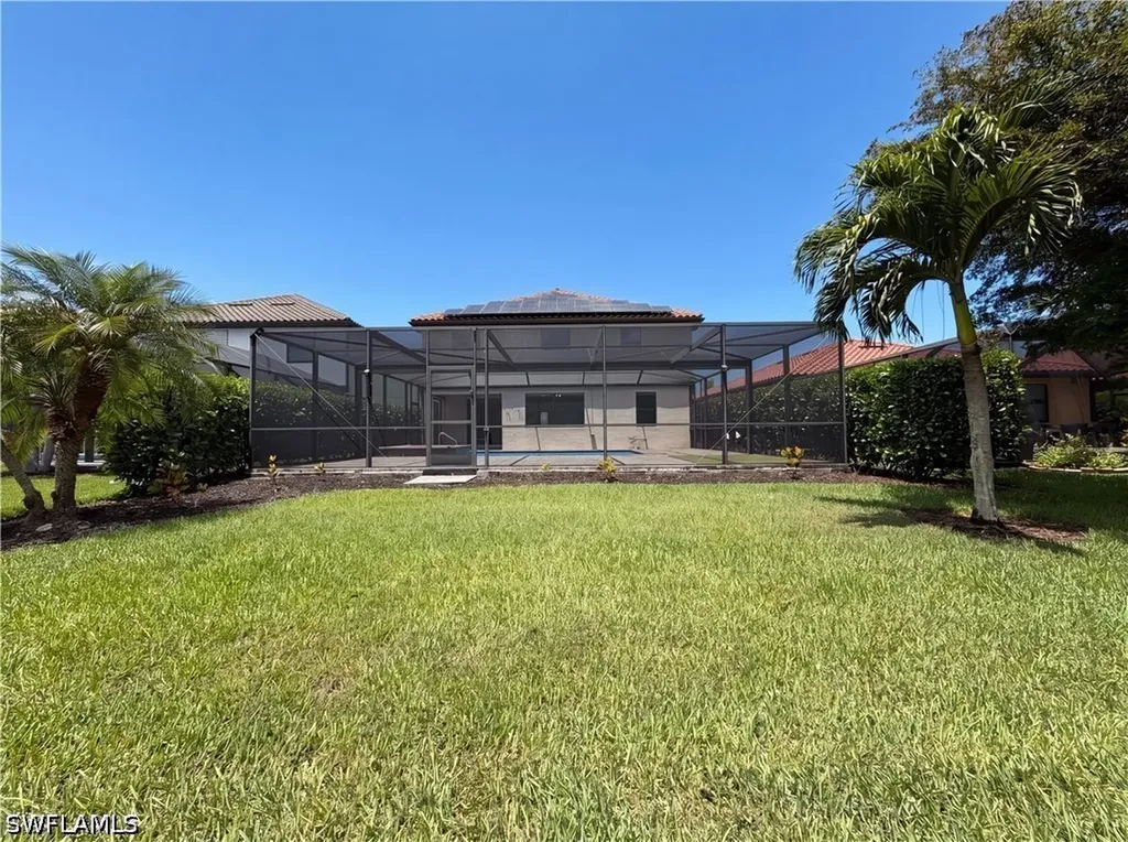 1588 Vizcaya Lane Naples FL 34113