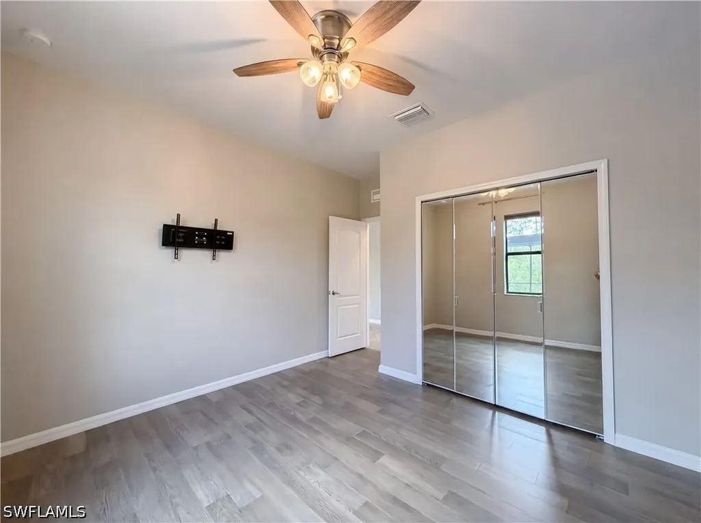 1588 Vizcaya Lane Naples FL 34113