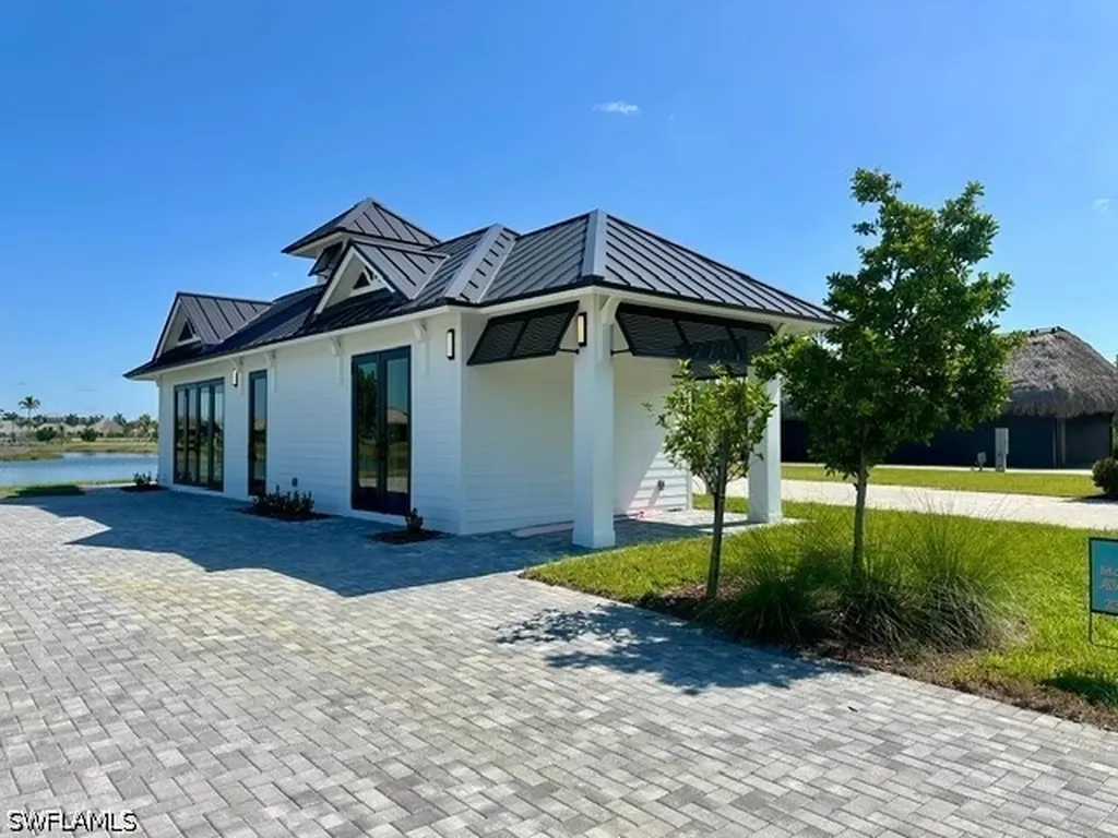 5573 Laguna Caribe Circle Fort Myers FL 33905