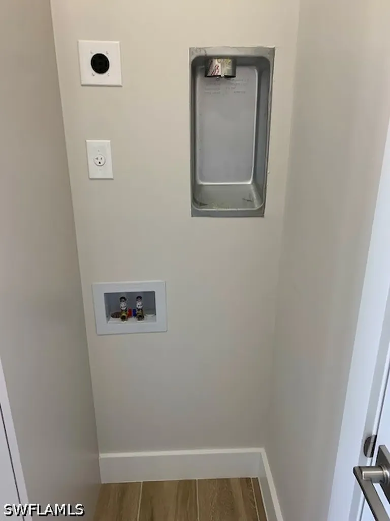 5573 Laguna Caribe Circle Fort Myers FL 33905
