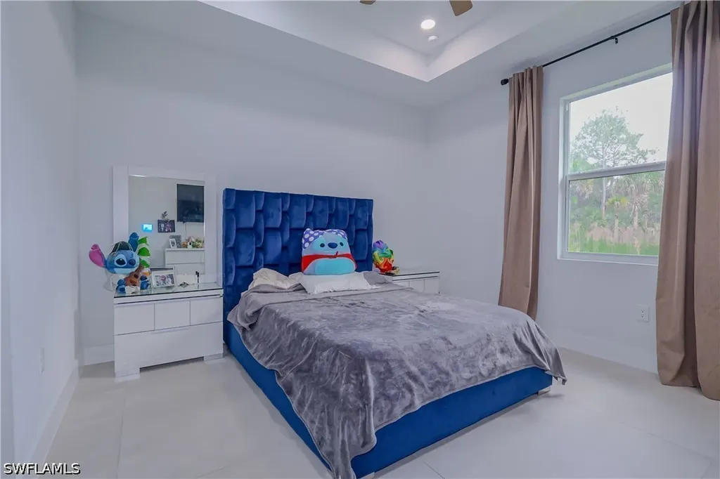 3660 39th Avenue NE Naples FL 34120
