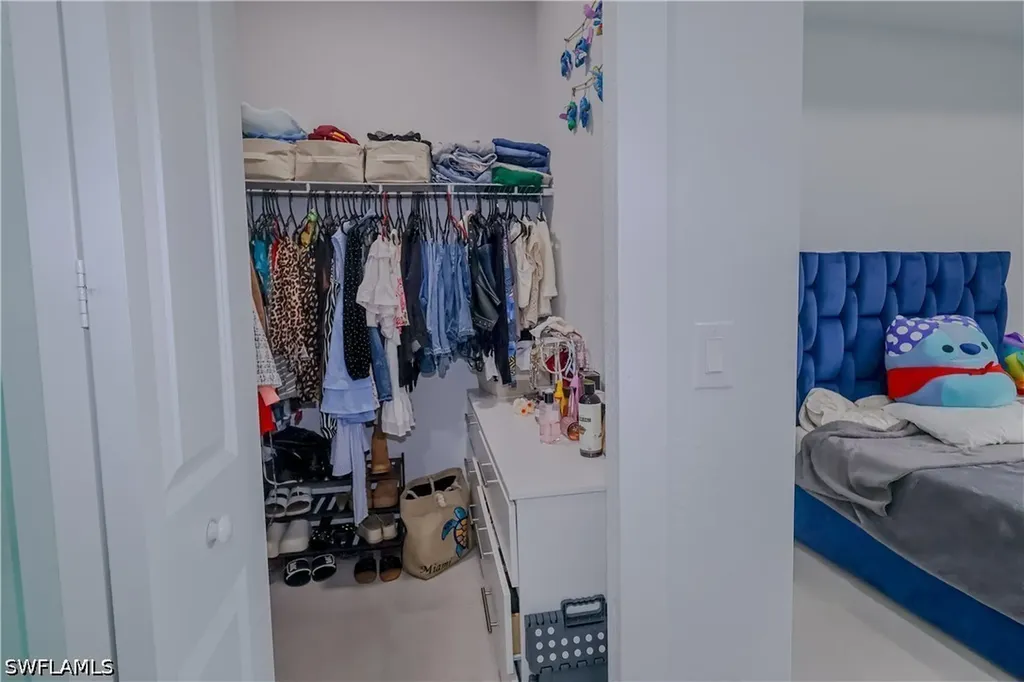 3660 39th Avenue NE Naples FL 34120