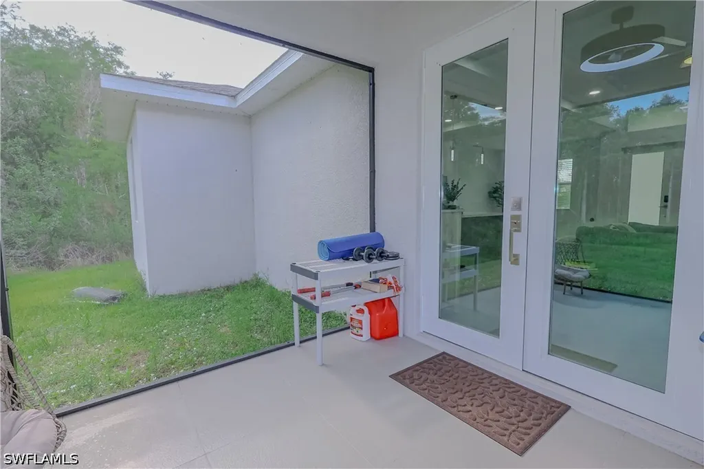 3660 39th Avenue NE Naples FL 34120