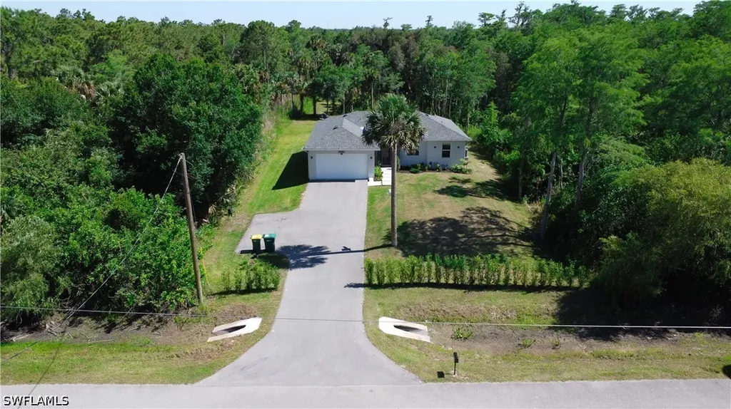 3660 39th Avenue NE Naples FL 34120