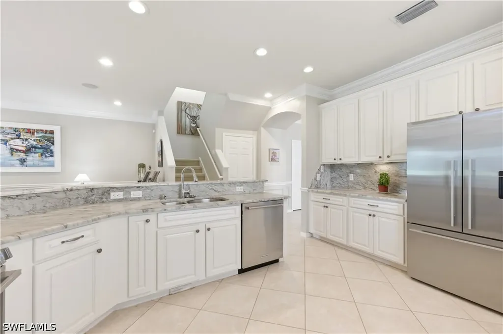 5640 Lago Villaggio Way Naples FL 34104