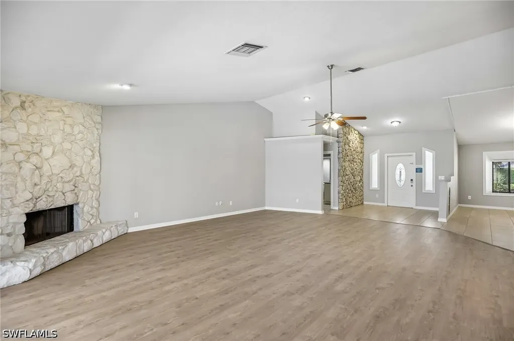 1937 Princess Court Naples FL 34110