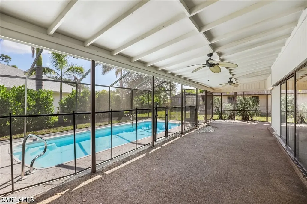 1937 Princess Court Naples FL 34110