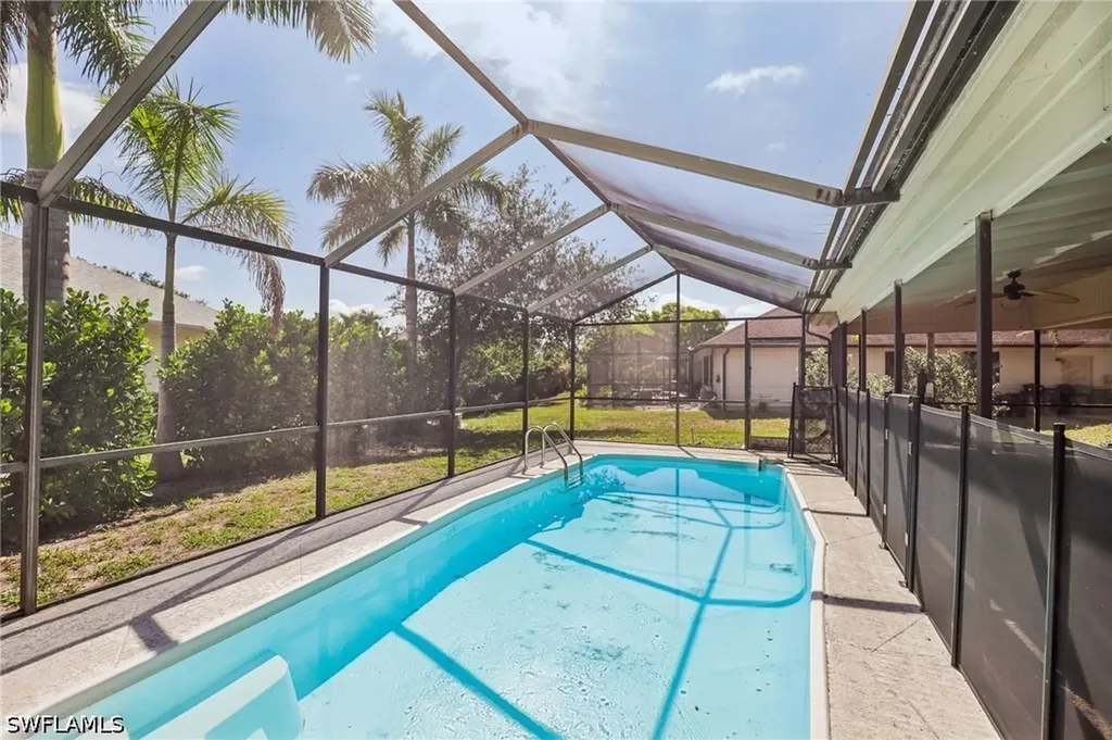 1937 Princess Court Naples FL 34110