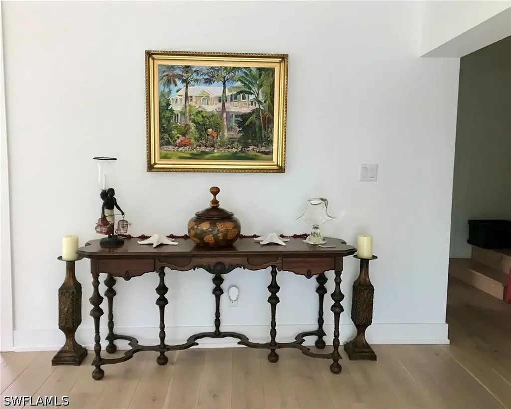 1280 Gordon Drive Naples FL 34102