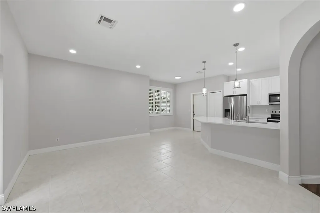 11528 Woodmount Lane Estero FL 33928