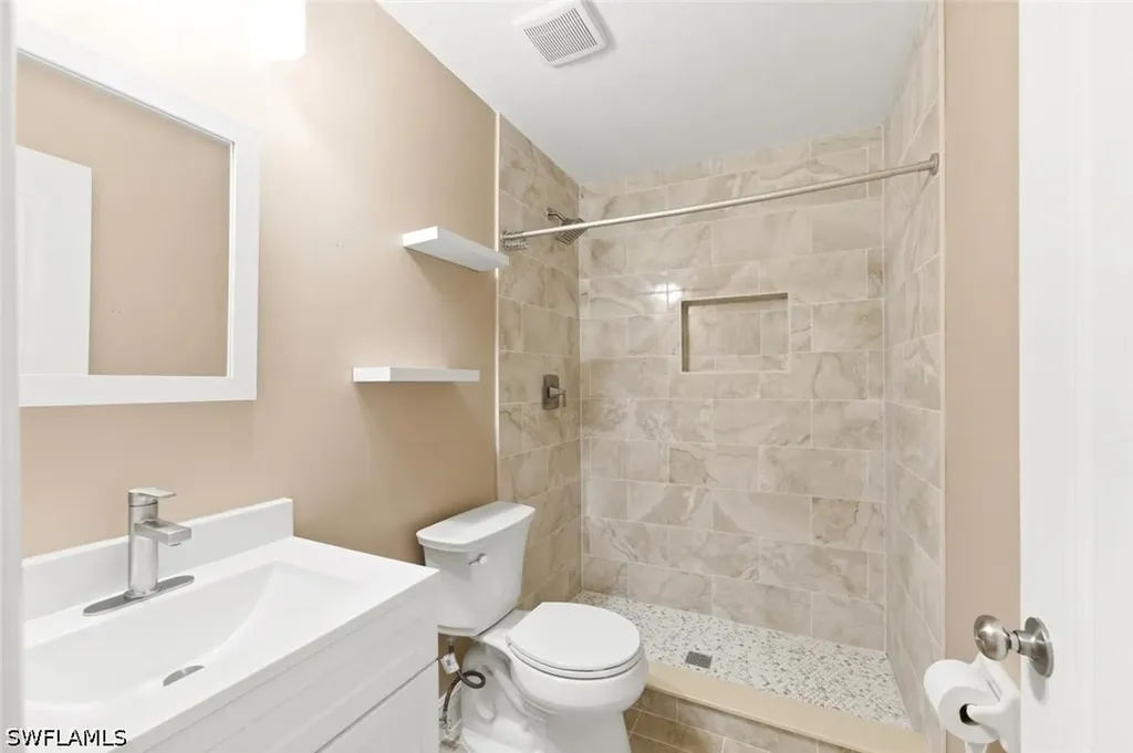 11528 Woodmount Lane Estero FL 33928
