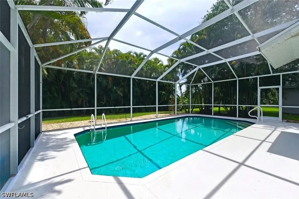 11528 Woodmount Lane Estero FL 33928