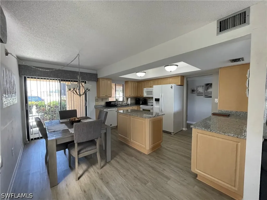 3722 SE 12th Avenue Cape Coral FL 33904