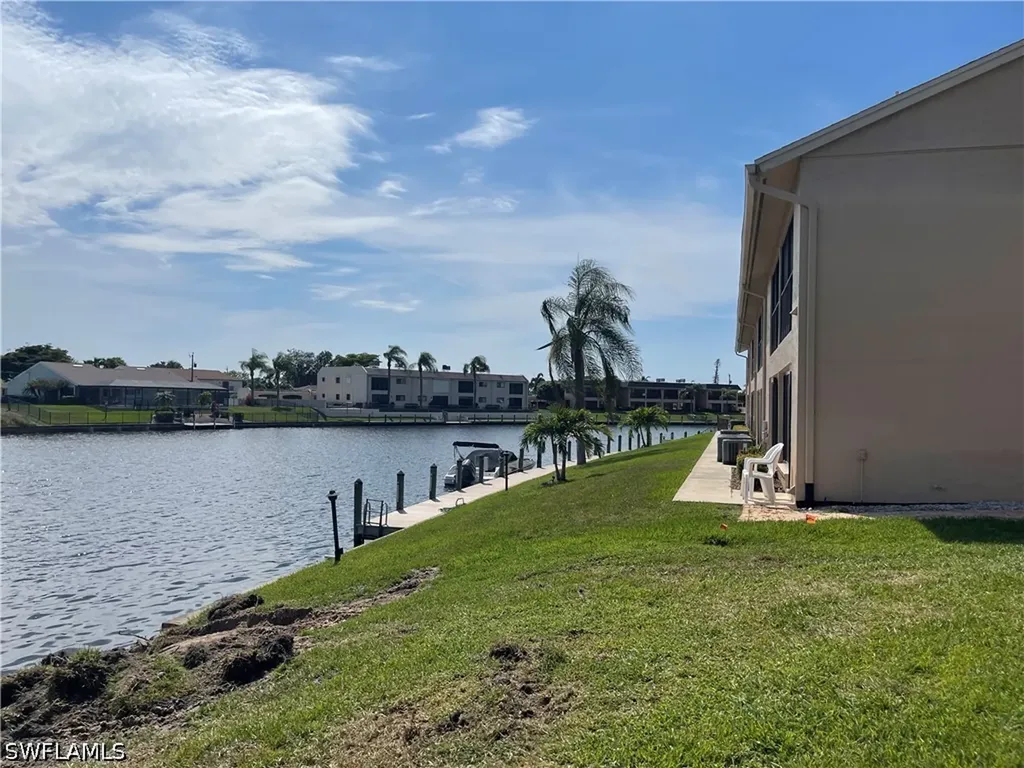 3722 SE 12th Avenue Cape Coral FL 33904