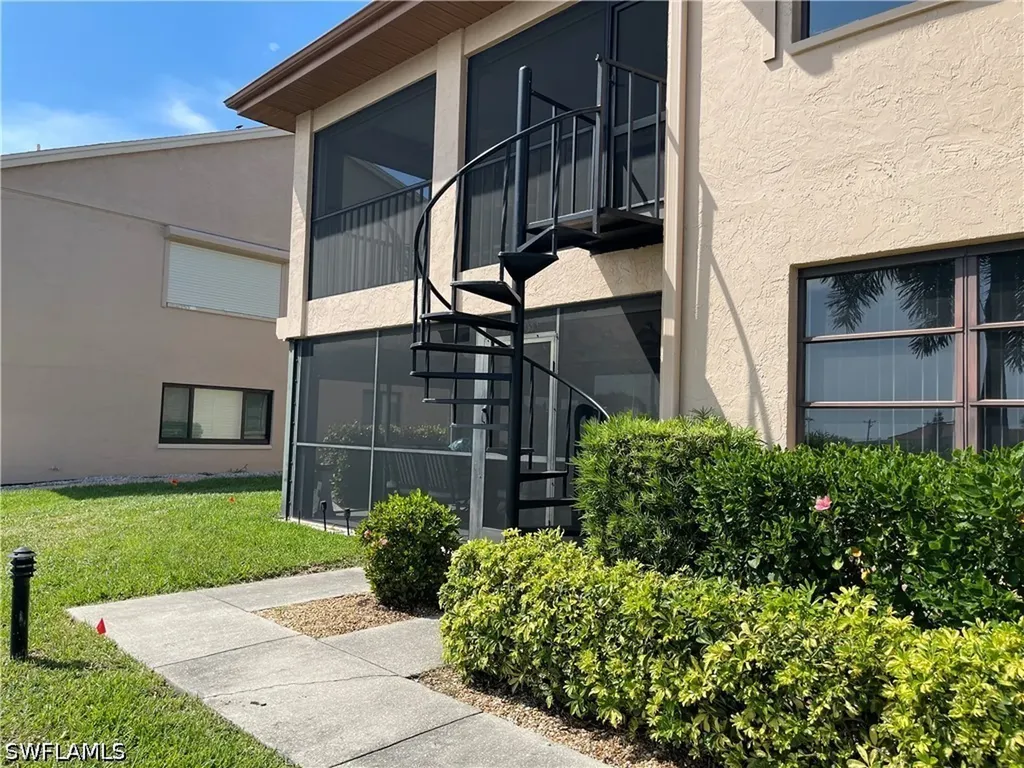 3722 SE 12th Avenue Cape Coral FL 33904
