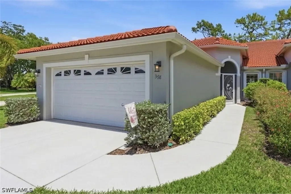 378 Melrose Place Naples FL 34104