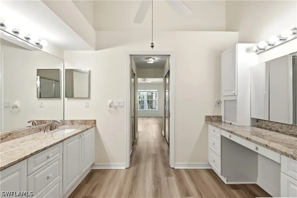 378 Melrose Place Naples FL 34104