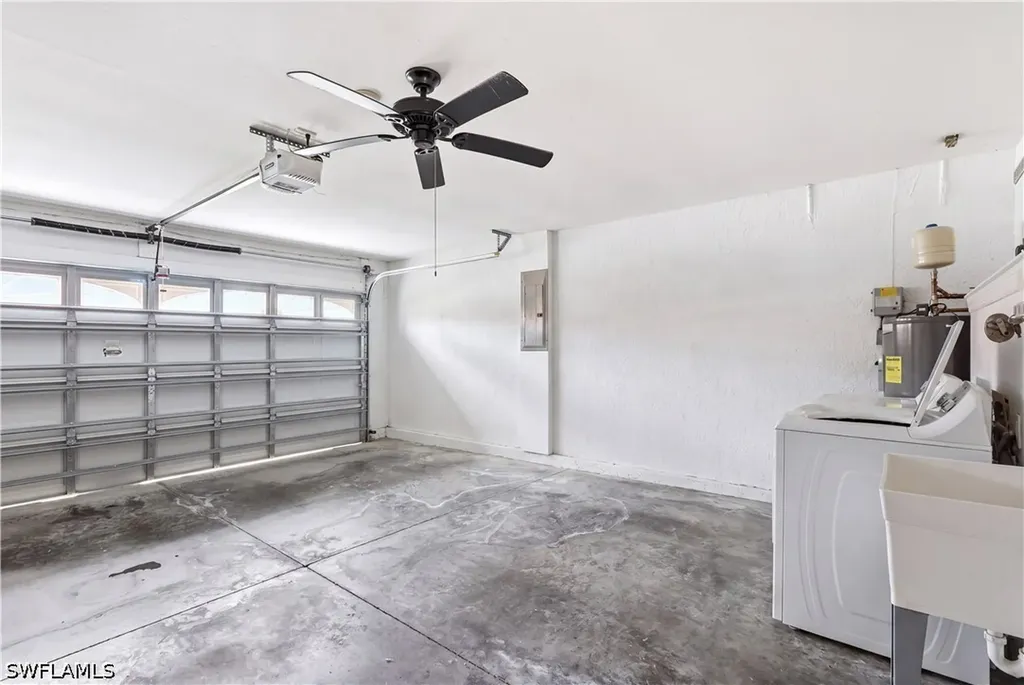 378 Melrose Place Naples FL 34104