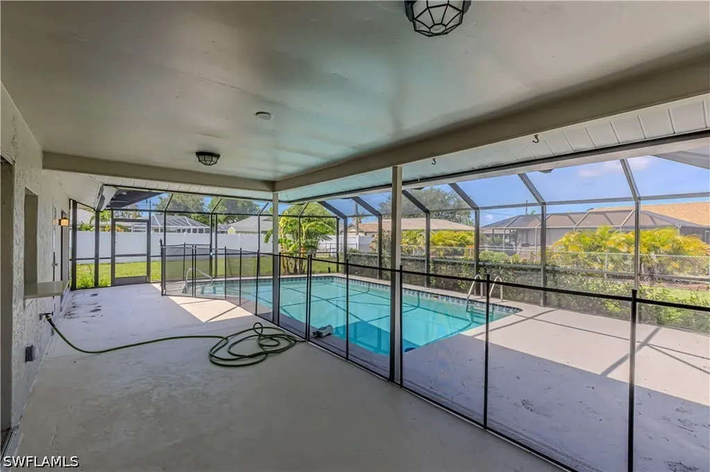 3604 SW 6th Avenue Cape Coral FL 33914