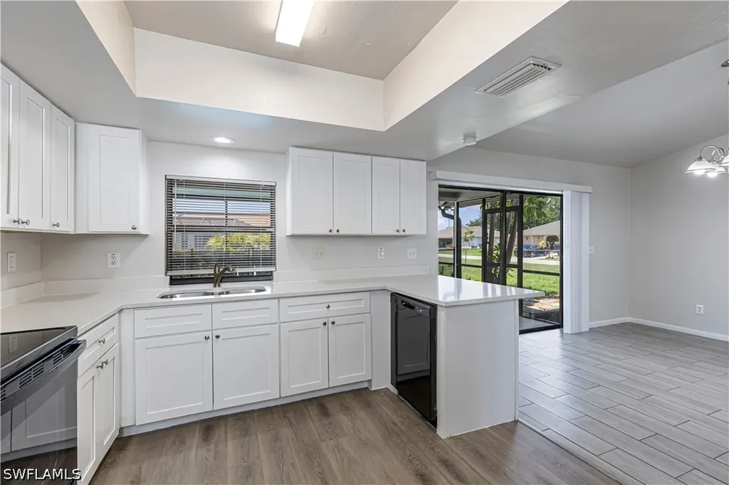 3604 SW 6th Avenue Cape Coral FL 33914